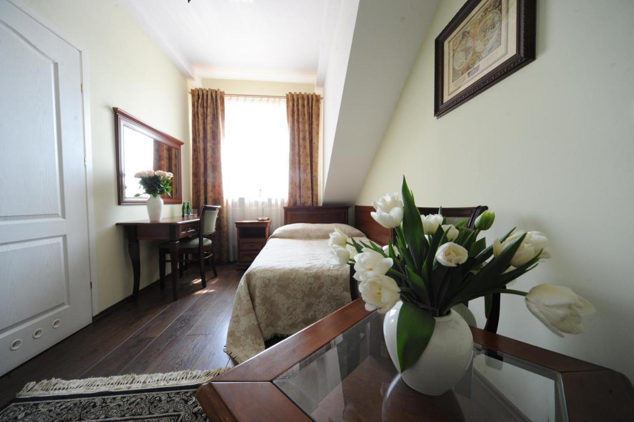 Hotel Mateo Stopnica Kültér fotó